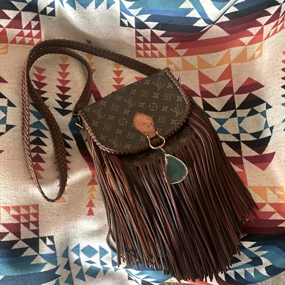 Louis Vuitton vintage boho St. Cloud crossbody
